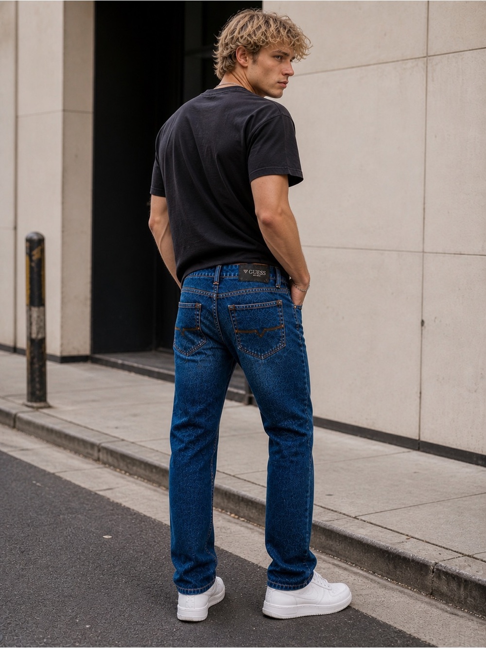 Guess men jeans Rowland fit Relaxed straight dark blue 100% cotton denim 31
